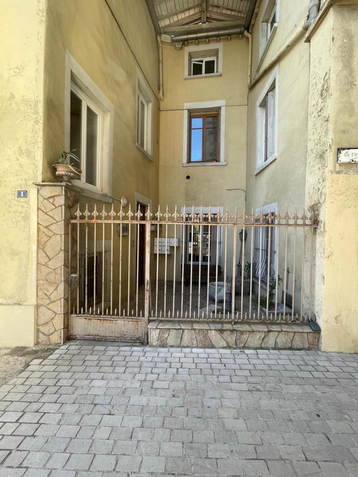 Suite Chic, Contemporaine Au Pied De La Cathedrale Vienne  Buitenkant foto